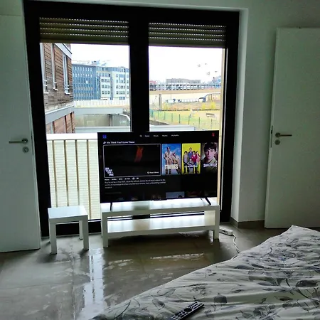 Stylish Bedroom At Gare Panzió