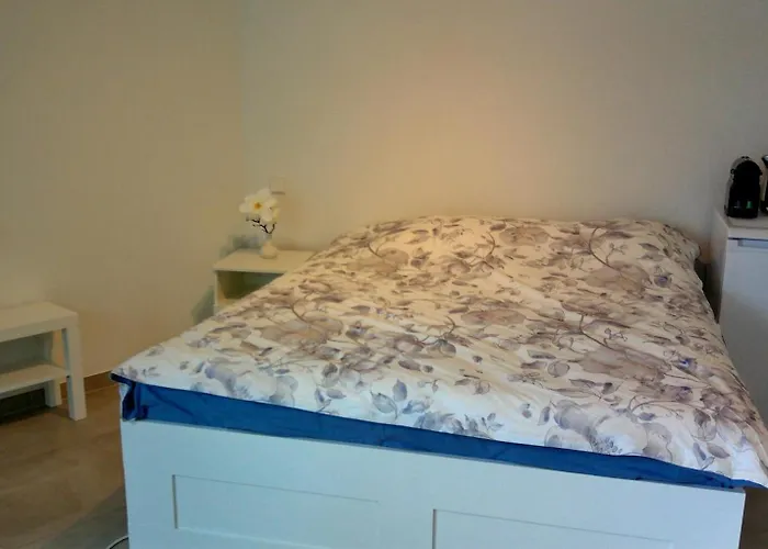 B&B Stylish Bedroom At Gare 룩셈부르크